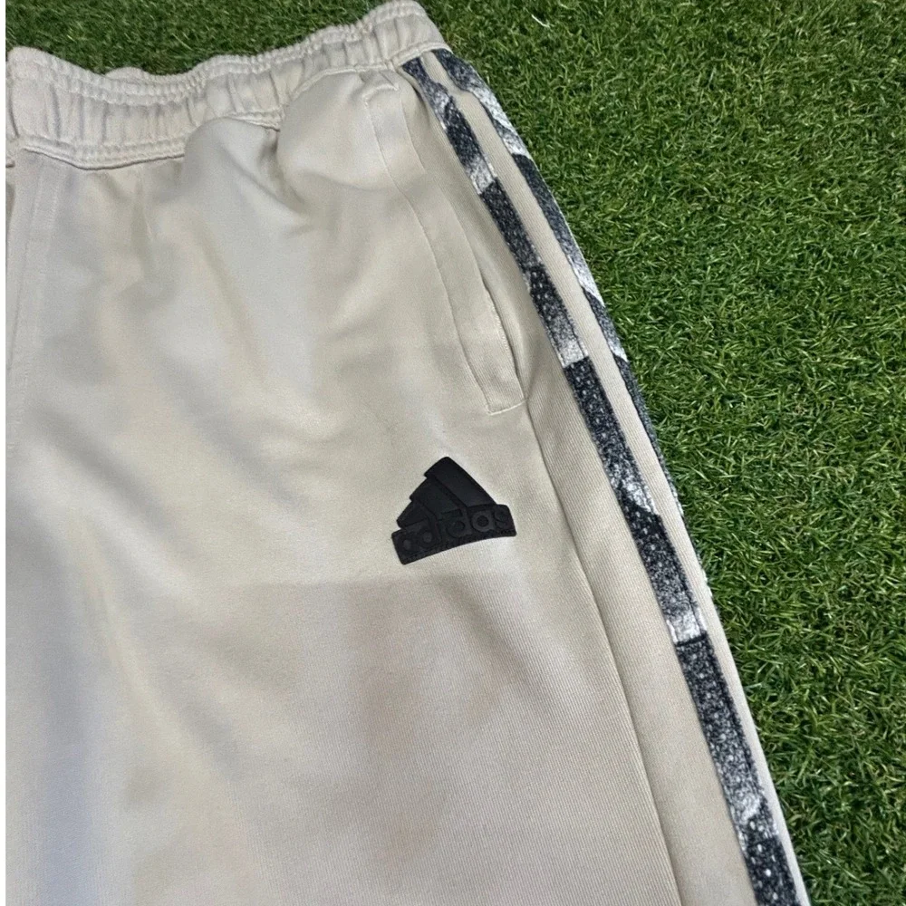 Adidas Mens Tiro Track Pants Beige Tan Graphic Stripe Zip Ankle Joggers Size M